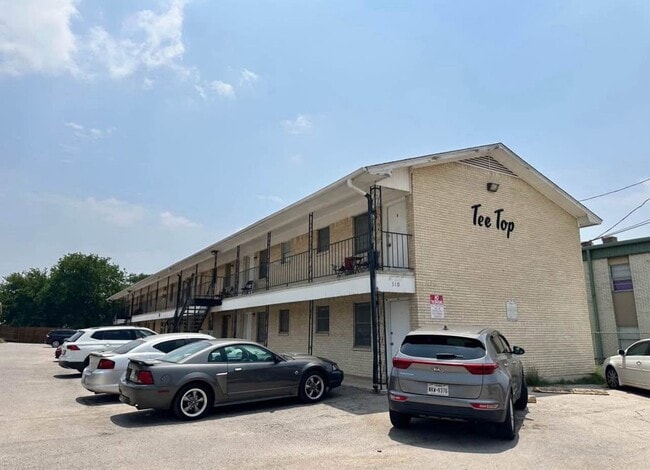 property at 310 N Gilmer St