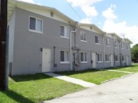 Trailwinds Apartments in Orlando, FL - Building Photo - Building Photo