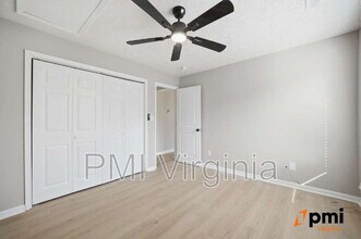 340 Wells Ct in Hampton, VA - Building Photo - Building Photo