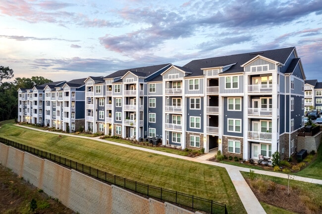 Tryon Farms in Charlotte, NC - Building Photo - Building Photo