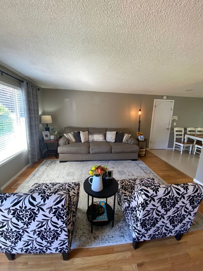 12604 SE 160th St in Renton, WA - Building Photo - Building Photo