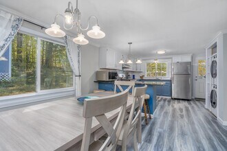 9 Fire Rd 13 in Strafford, NH - Building Photo - Building Photo
