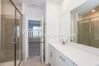 874 Bur Oak Ct in Clarksville, TN - Building Photo - Building Photo