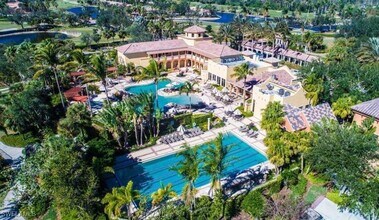 28830 Kiranicola Ct in Bonita Springs, FL - Building Photo - Building Photo