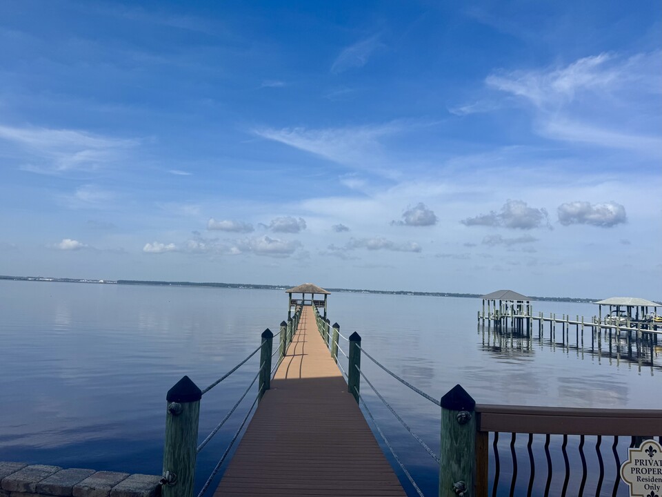 1406 Sunset View Ln in Jacksonville, FL - Building Photo