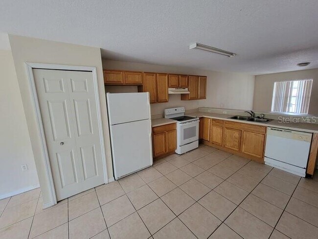 782 SQUIRREL UNIT A Ct photo'