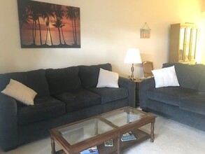 1211 Capri Isles Blvd in Venice, FL - Building Photo - Building Photo