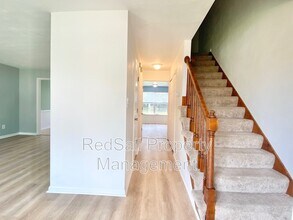 5525 Fair Oaks Dr in Virginia Beach, VA - Building Photo - Building Photo