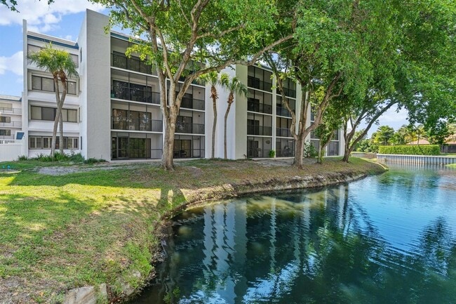 1605 S US Hwy 1, Unit C401 in Jupiter, FL - Building Photo - Building Photo