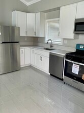 1152 Pittsfield Ln, Unit 1152 in Ventura, CA - Building Photo - Building Photo