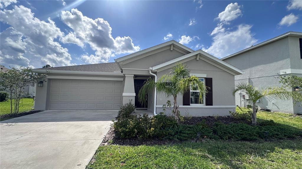 16419 Glassy Loch Loop in Clermont, FL - Building Photo