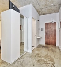 25 Gore Vale Ave, Unit SI ID1054296P in Toronto, ON - Building Photo - Building Photo