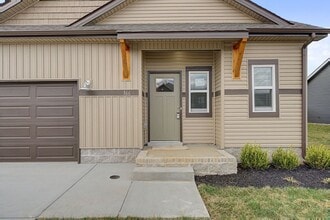 366 Galway Dr in Clarksville, TN - Building Photo - Building Photo