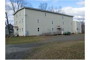 17 Weston St in Randolph, VT - Foto de edificio - Building Photo