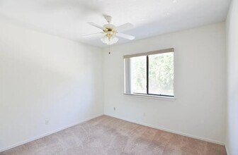 26311 W Plata Ln in Calabasas, CA - Building Photo - Building Photo