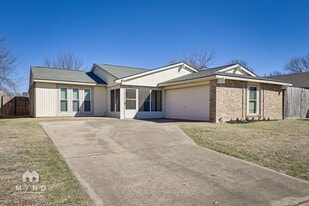4559 Sugar Bush Ct in Fort Worth, TX - Building Photo