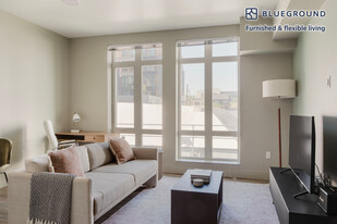 104 12th Ave in Seattle, WA - Building Photo