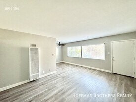 1425 E Appleton St, Unit 6 in Long Beach, CA - Building Photo