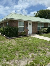 2838 Arbutus St in Naples, FL - Building Photo - Building Photo