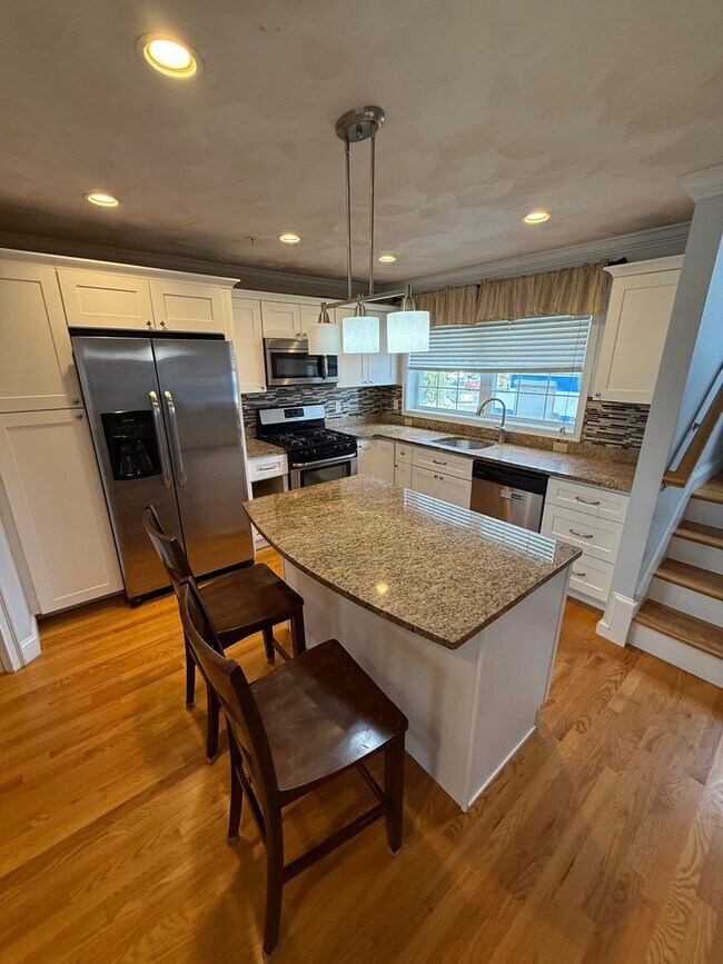 49 N Bend St in Lynn, MA - Building Photo - Building Photo