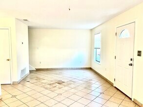 123 Hunt Club Ct in Savannah, GA - Building Photo - Building Photo