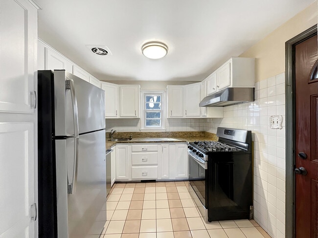 1832 N Culpeper St in Arlington, VA - Foto de edificio - Building Photo