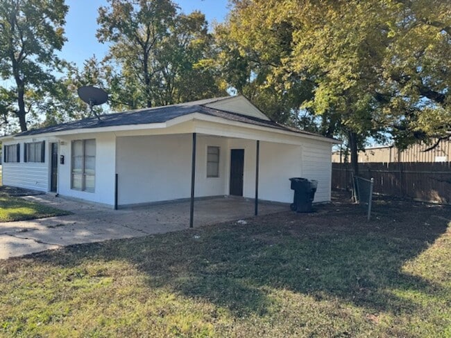 3104 Gay Blvd in Bossier City, LA - Building Photo - Building Photo