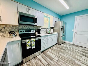 3415 W 19th St in Panama City, FL - Building Photo - Building Photo