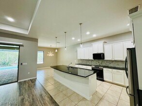 16344 Aberdeen Wy in Naples, FL - Building Photo - Building Photo