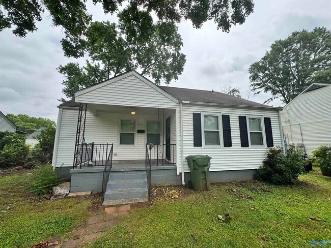 property at 2111 Sycamore St SW