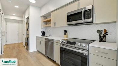 352 E 500 S in Salt Lake City, UT - Building Photo - Building Photo