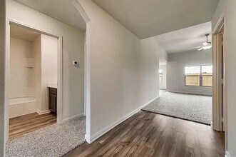 198 Drifter Dr in Newark, TX - Building Photo - Building Photo