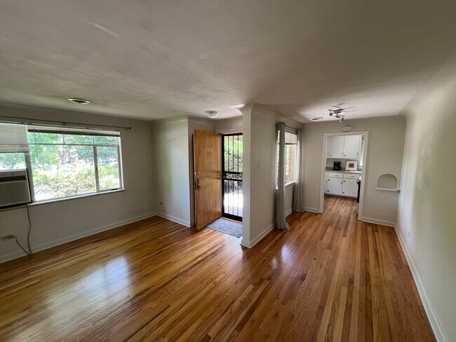 3738 E 6th Ave in Denver, CO - Foto de edificio - Building Photo