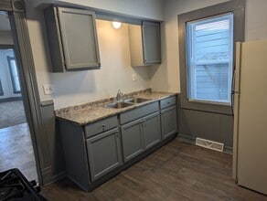 1055-1057-1057 Liberty St in Meadville, PA - Building Photo - Building Photo