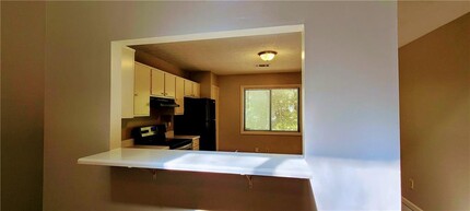 966 Amberly Dr in Norcross, GA - Building Photo - Building Photo