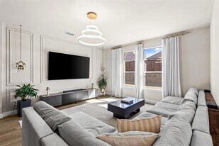 5505 Cypress Pt Dr in Denton, TX - Building Photo