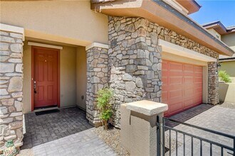 5531 Alden Bend Dr in Las Vegas, NV - Building Photo - Building Photo