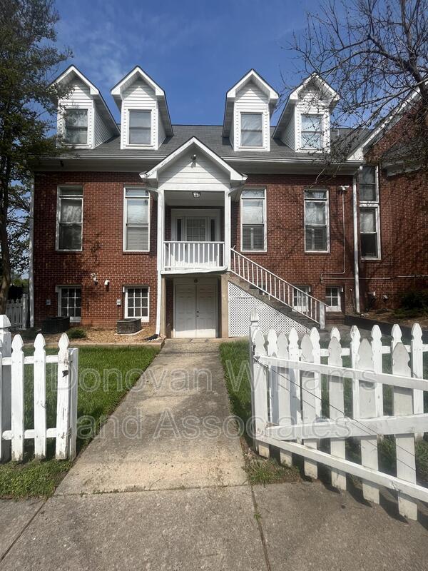 property at 135 E Wilson Ave