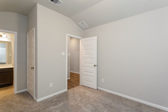 property at 6915 Lebec Dr