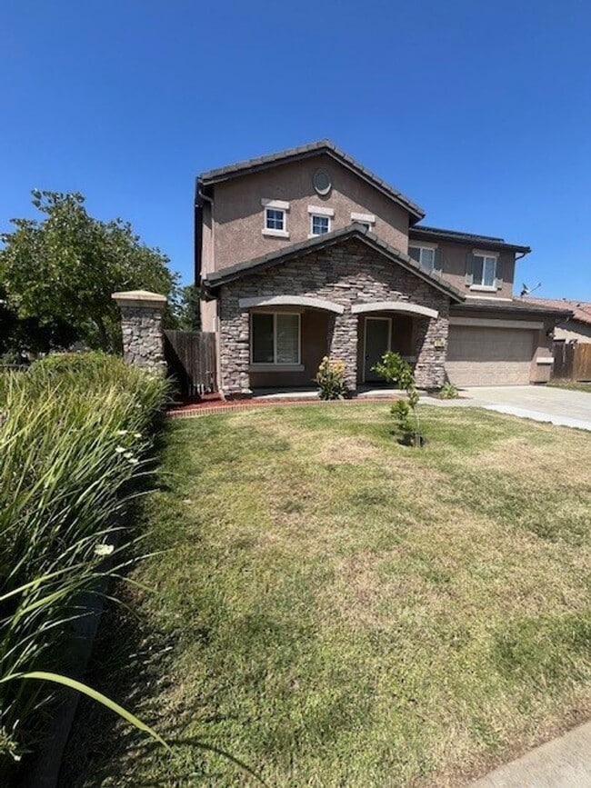 property at 2756 W Prescott Ave
