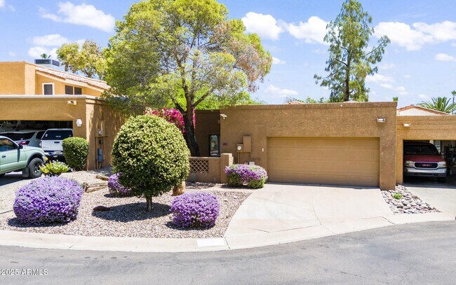 property at 806 E Becker Ln