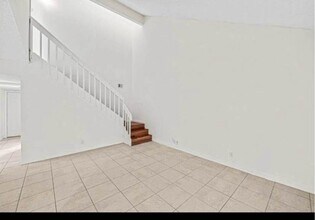 9227 Green Meadows Way in Palm Beach Gardens, FL - Building Photo - Building Photo