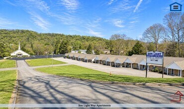6407 Son Light Way in Knoxville, TN - Building Photo - Building Photo