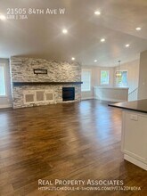 21505 84th Ave W in Edmonds, WA - Building Photo - Building Photo