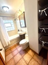 4028 N Overhill Ave in Norridge, IL - Foto de edificio - Building Photo