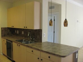 3569 Forest Hill Blvd in West Palm Beach, FL - Building Photo - Building Photo
