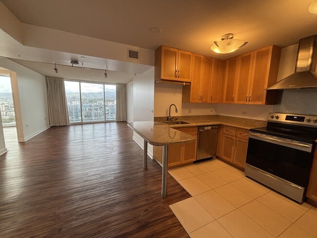 1296 Kapiolani Blvd in Honolulu, HI - Building Photo - Building Photo