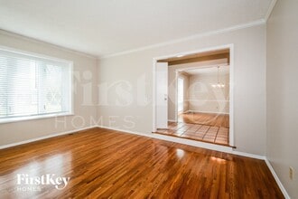 1731 Wishingwell Dr in St. Louis, MO - Foto de edificio - Building Photo