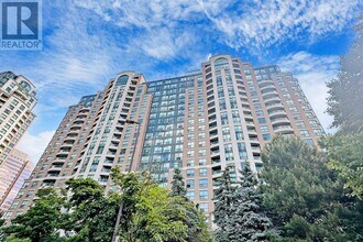 23-1223 Lorraine Dr in Toronto, ON - Building Photo - Building Photo
