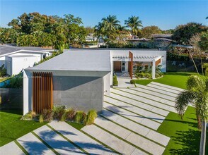 2406 Nassau Ln in Fort Lauderdale, FL - Building Photo - Building Photo